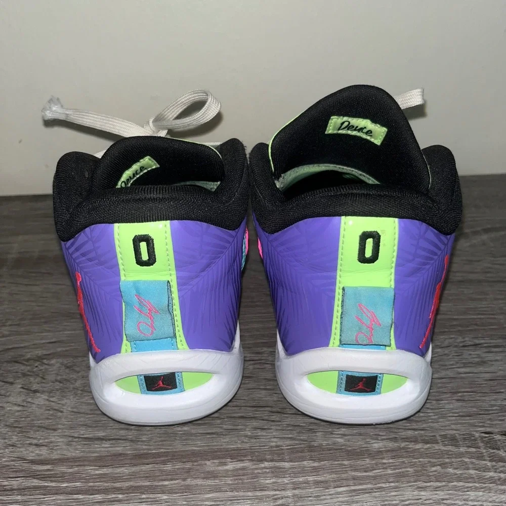 Jordan 11 Low CMFT‎ SE Mens Basketball Shoes Size 9